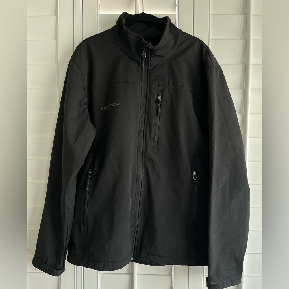 Free Tech Black Softshell Jacket Full Zip Windbre… - image 1